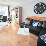 Fewo Lebensart - In Bester Lage, Mit Tg Und Balkon * Baabe