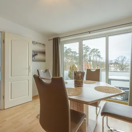 Fewo Lebensart - In Bester Lage, Mit Tg Und Balkon Baabe