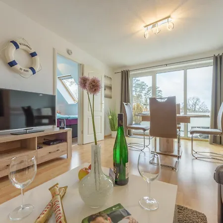 Lebensart - In Bester Lage, Mit Tg Und Balkon Apartman Baabe