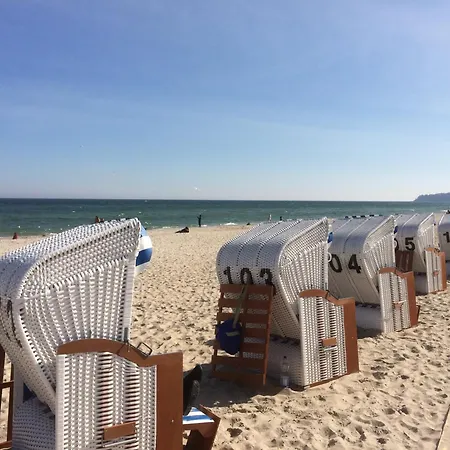 Fewo Lebensart - In Bester Lage, Mit Tg Und Balkon * Baabe